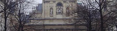法国巴黎第一大学